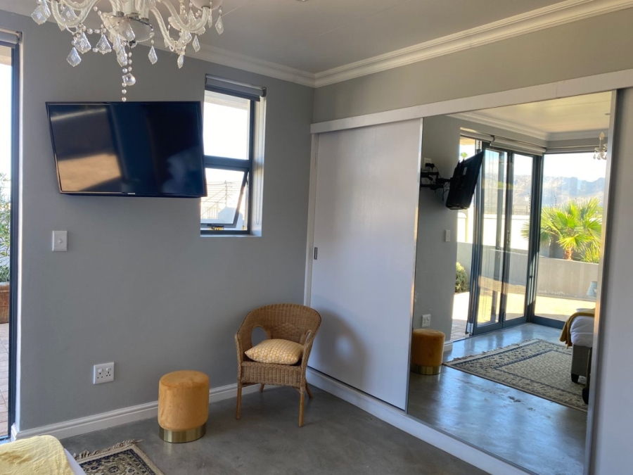 1 Bedroom Property for Sale in Fairhaven Country Estate Western Cape